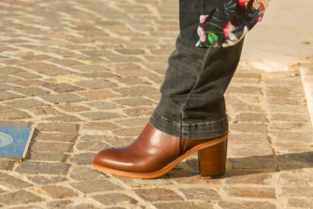Women's low boot Ref LISE gold - Image 5